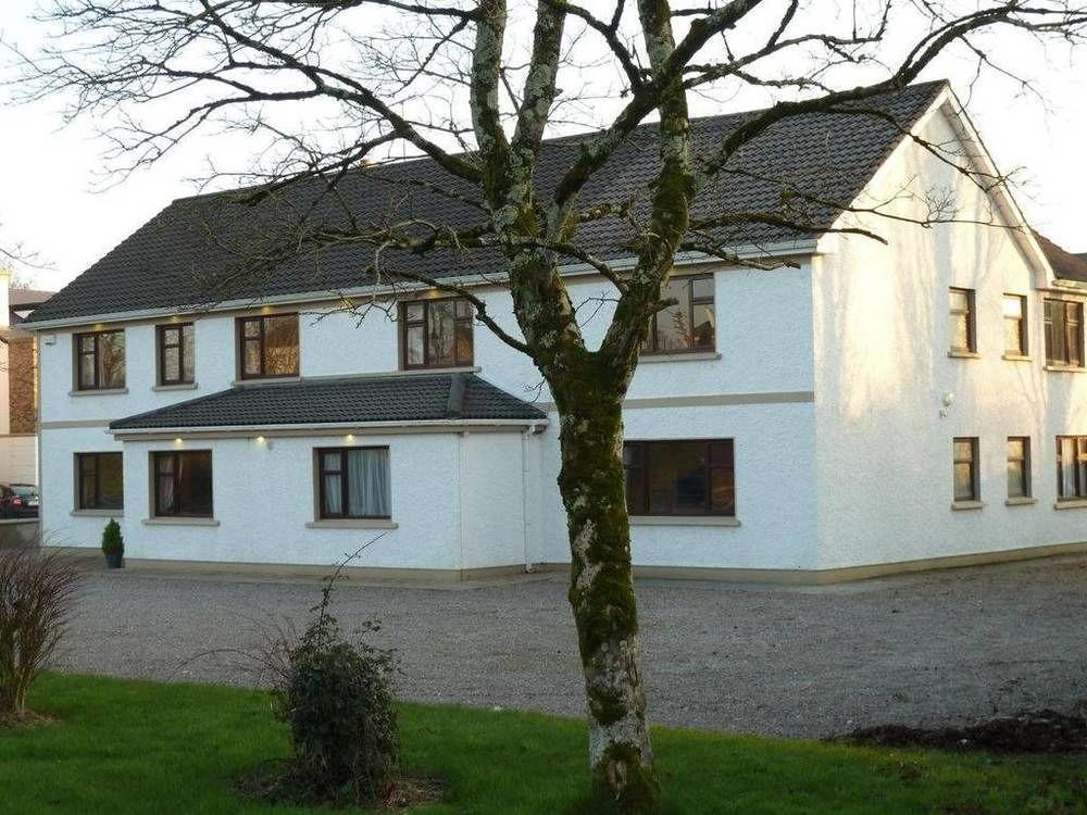 Peaks Guest house Killarney